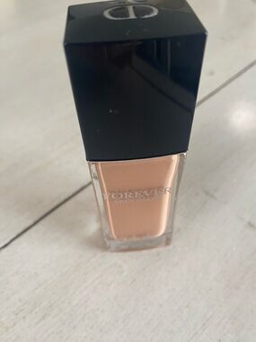 Dior Forever Skin Glow Foundation - Warm Beige